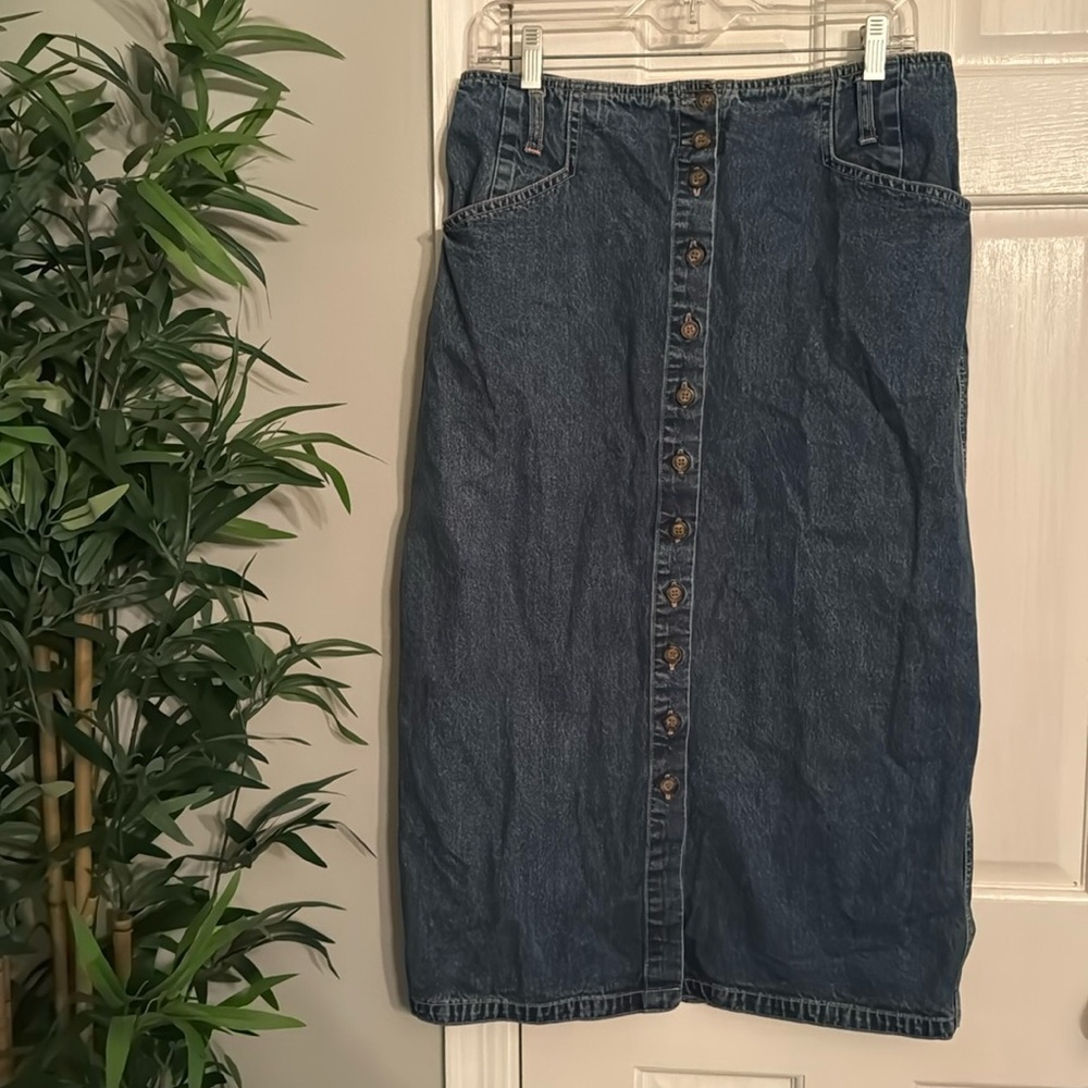 Gloria Vanderbilt vintage button up skirt 16